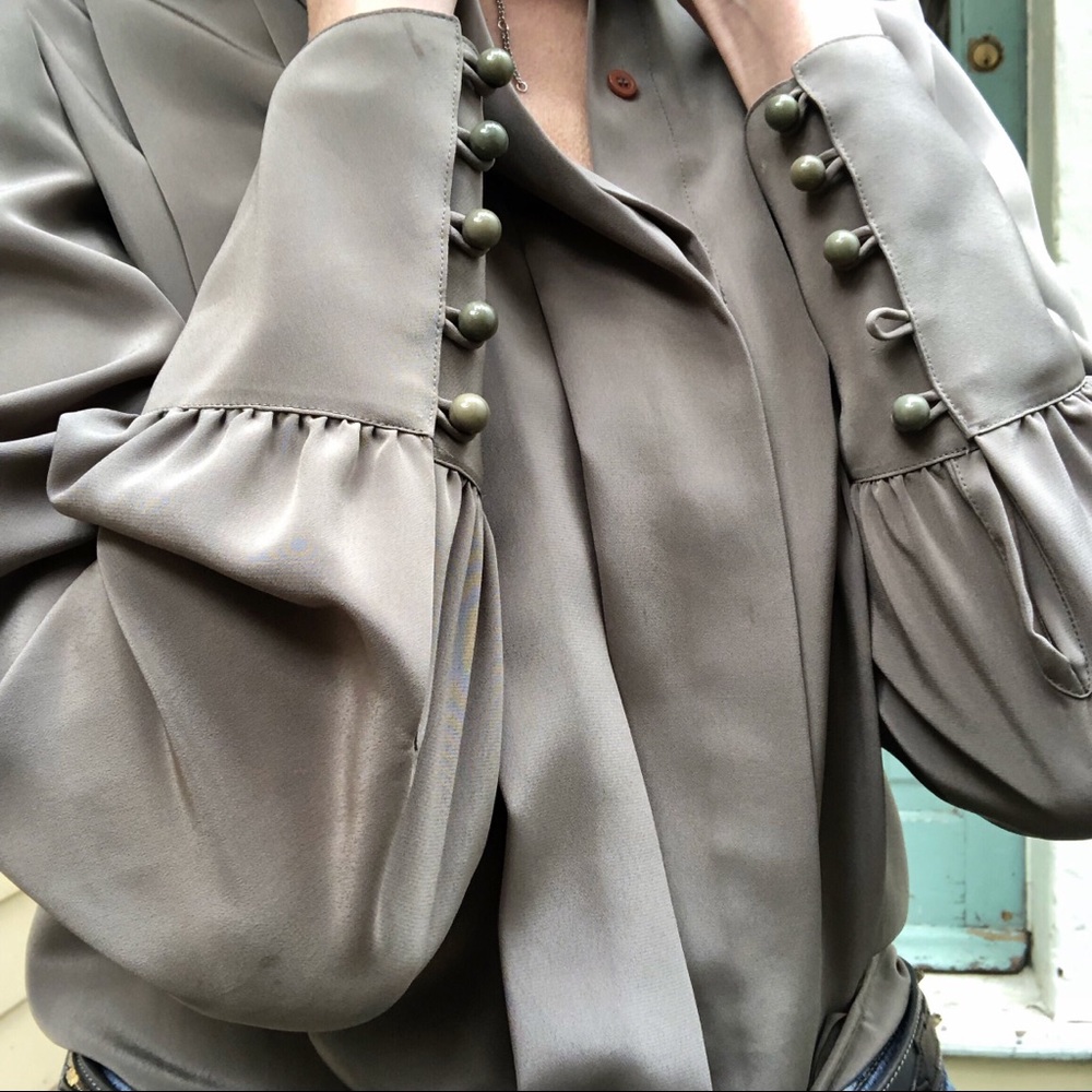 Vintage Regina porter pleated blouse - Picture 8 of 8
